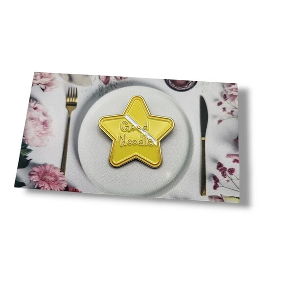 Spongebob SquarePants Good Noodle Star Brooch/Pin - Picture 3 of 7